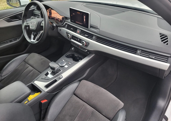 Audi A4 cena 96000 przebieg: 76700, rok produkcji 2018 z Lublin małe 667